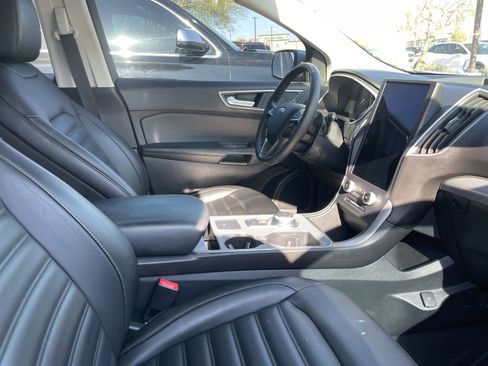 Used 2021 Ford Edge SEL w/ Convenience Package FWD image 5