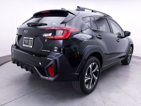 Used 2025 Subaru Crosstrek 2.0i Premium AWD/4WD image 14