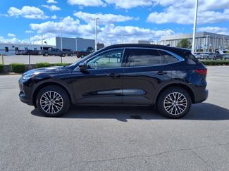 Used 2025 Ford Escape SE w/ Class II Trailer Tow Package video 2