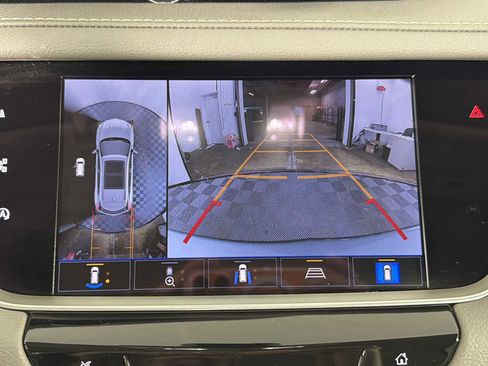 Used 2024 Cadillac XT5 Premium Luxury w/ Technology Package image 30