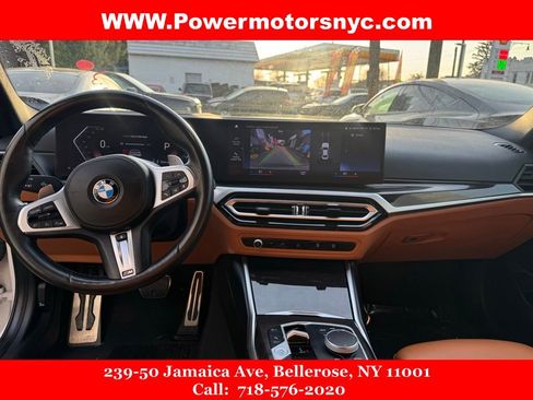 Used 2023 BMW 330i Sedan w/ M Sport Package RWD image 17