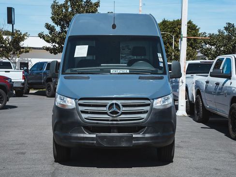 Used 2019 Mercedes-Benz Sprinter 170 image 3