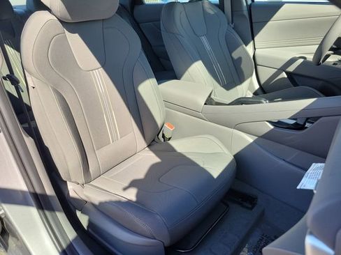 New 2026 Hyundai Elantra Sport FWD image 19