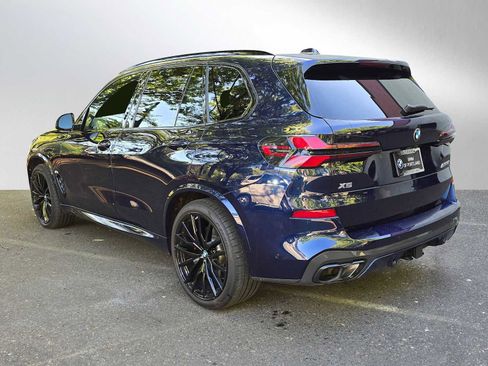 Used 2025 BMW X5 M60i AWD/4WD image 4