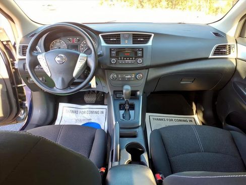 Used 2017 Nissan Sentra S image 12