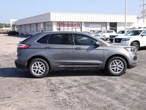 Used 2024 Ford Edge SEL w/ Convenience Package AWD/4WD image 5