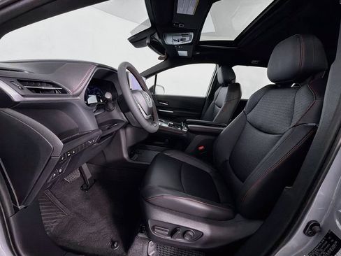 New 2026 Toyota Sienna XSE AWD/4WD image 11