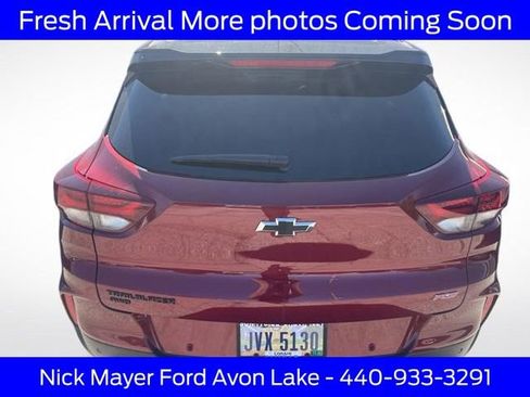 Used 2023 Chevrolet TrailBlazer RS w/ Sun and Liftgate Package AWD/4WD image 5
