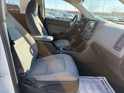 Used 2018 Chevrolet Colorado W/T w/ WT Convenience Package image 18