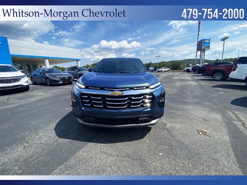 New 2026 Chevrolet Equinox LT FWD image 1