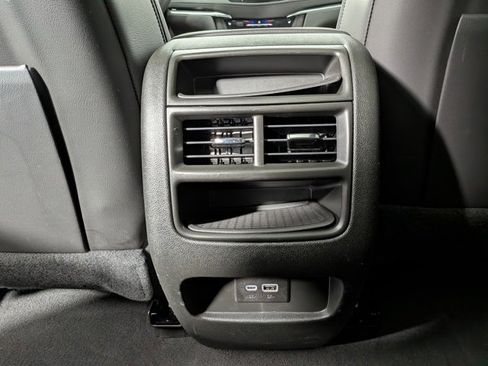 Certified 2025 Cadillac XT5 Premium Luxury w/ LPO, Floor Liner Package image 29