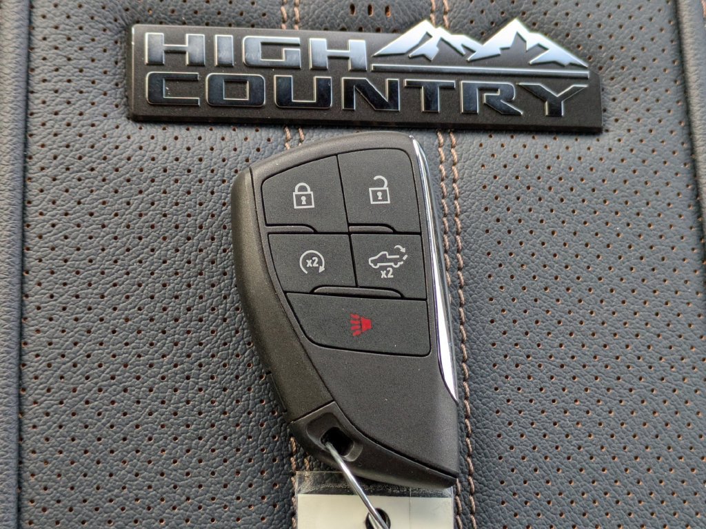 New 2026 Chevrolet Silverado 2500 High Country w/ Technology Package AWD/4WD image 34