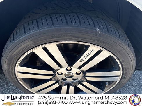 Used 2016 Land Rover Range Rover HSE AWD/4WD image 9