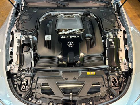 Used 2022 Mercedes-Benz SL 55 AMG 4MATIC image 37