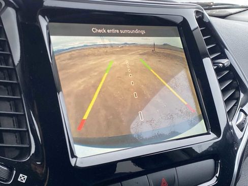 Used 2019 Jeep Cherokee Limited image 28