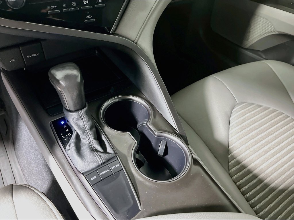 Used 2024 Toyota Camry SE FWD image 21