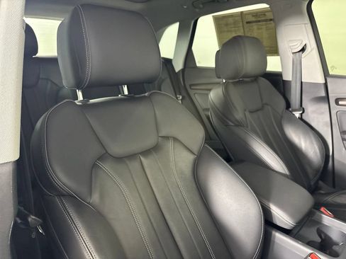 Used 2024 Audi Q5 2.0T Premium Plus AWD/4WD image 28