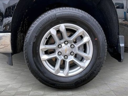 Used 2024 Chevrolet Silverado 1500 LT image 21