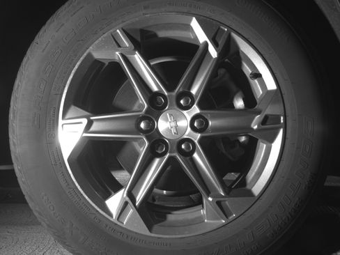 Used 2025 Chevrolet Blazer LT FWD image 13