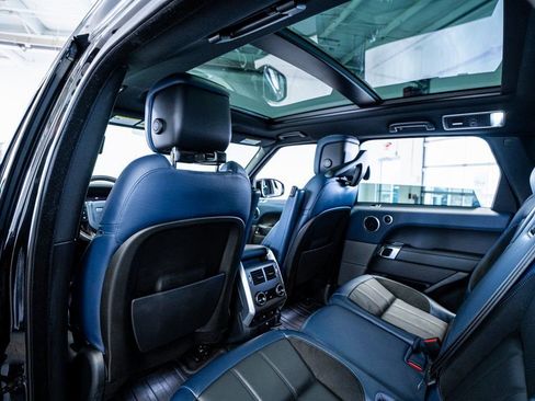 Used 2019 Land Rover Range Rover Sport HST image 61