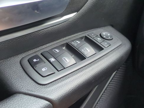 Used 2022 RAM 1500 Big Horn image 25