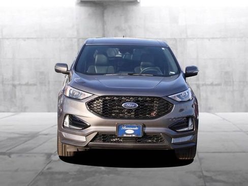 Certified 2022 Ford Edge ST image 4