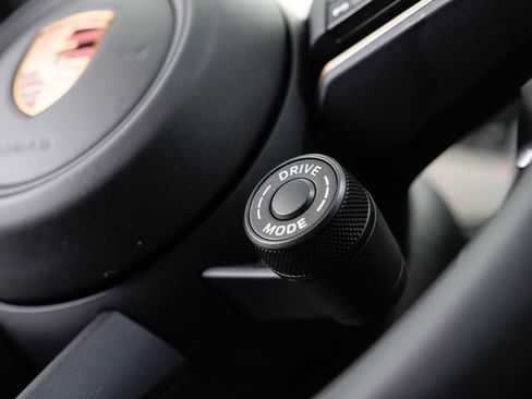 New 2026 Porsche Cayenne Coupe AWD/4WD image 14