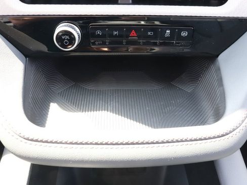 New 2026 Ford Explorer Active w/ Active Comfort Package AWD/4WD image 22