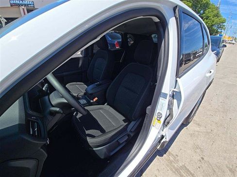 Used 2025 Ford Escape Active AWD/4WD image 6