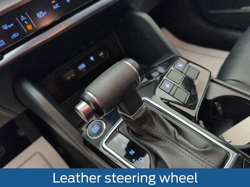 Used 2023 Kia Sportage EX image 32