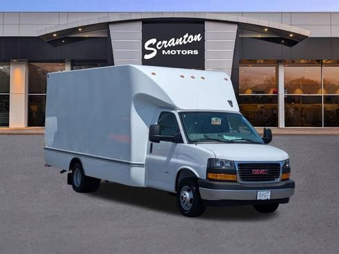 New 2026 GMC Savana 3500 Extended w/ Power Convenience Package RWD image 7