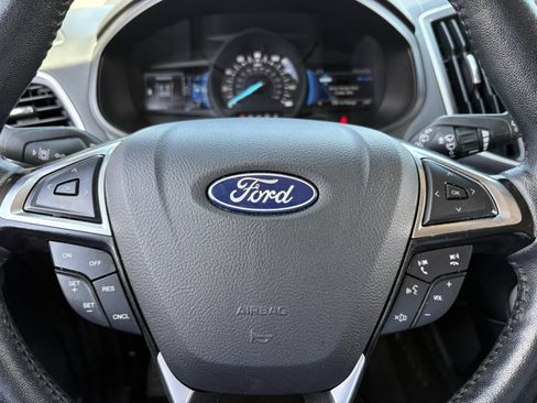 Certified 2024 Ford Edge SEL AWD/4WD image 36