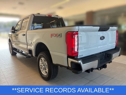 Used 2025 Ford F250 XLT w/ FX4 Off-Road Package AWD/4WD image 3