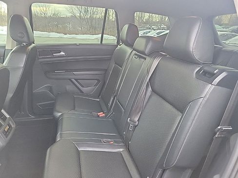 Used 2019 Volkswagen Atlas SE image 15