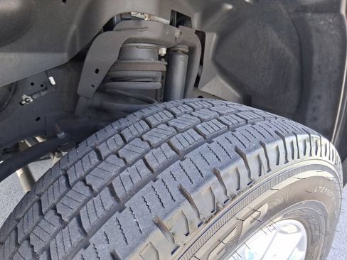 Used 2023 RAM 2500 Laramie AWD/4WD image 17