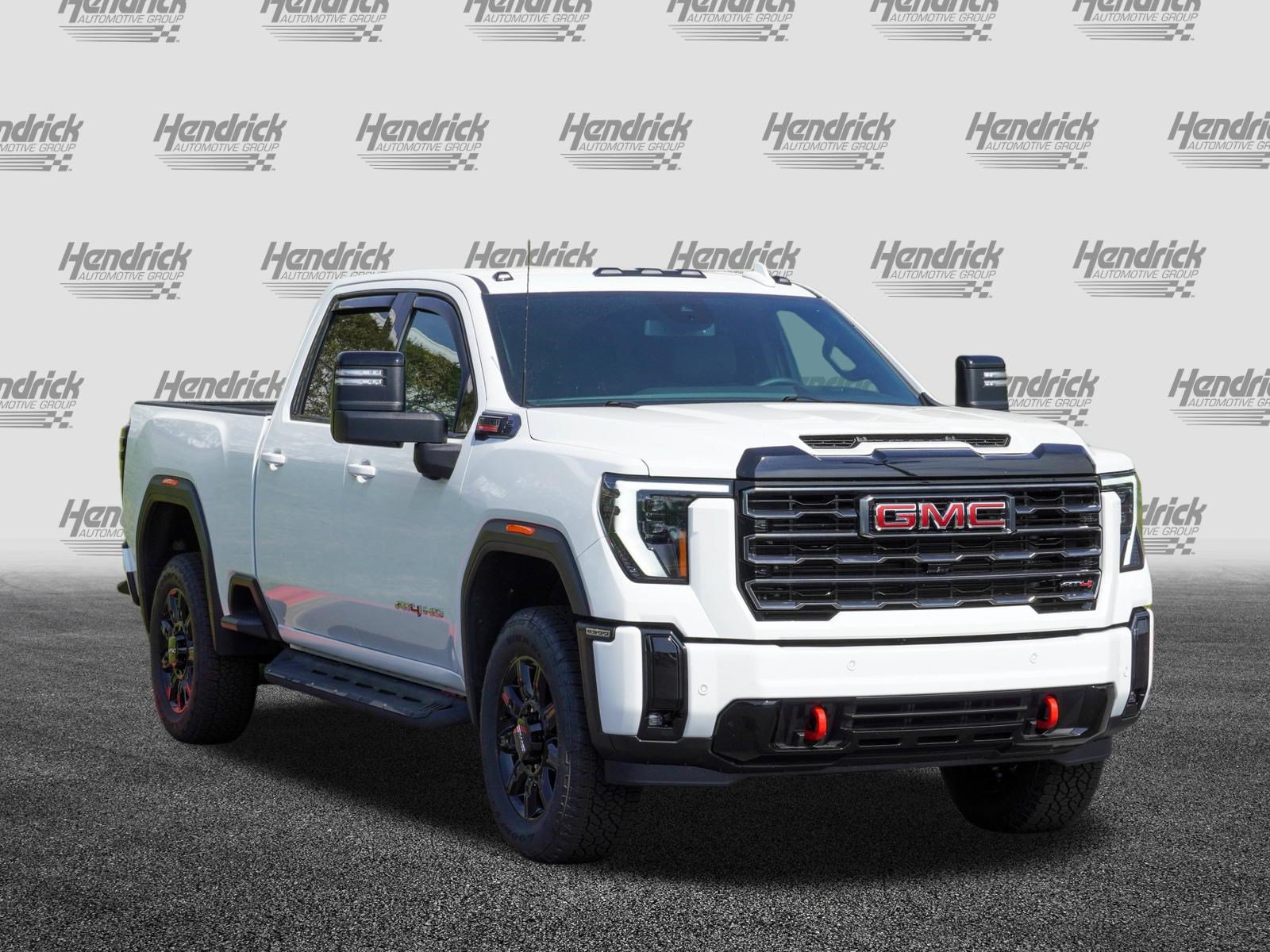 Used 2025 GMC Sierra 2500 AT4 w/ AT4 Preferred Package AWD/4WD image 2