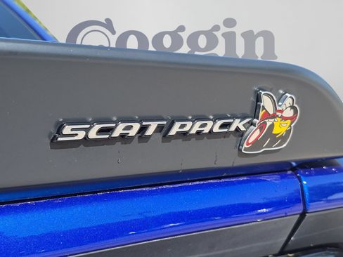 Used 2021 Dodge Challenger R/T Scat Pack w/ Scat Pack Stripe RWD image 29