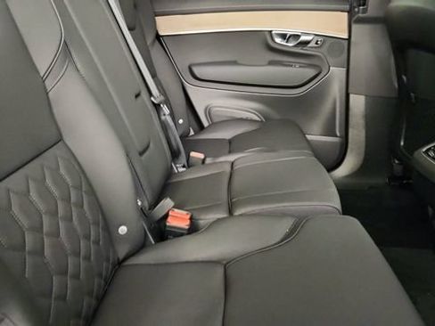 New 2026 Volvo XC90 B6 Plus w/ Protection Package Premier AWD/4WD image 35
