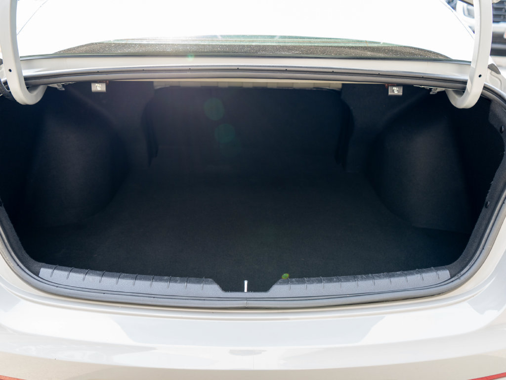 Certified 2024 Kia K5 GT-Line FWD image 31