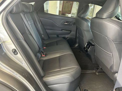 Used 2024 Toyota Crown AWD/4WD image 25