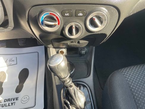 Used 2007 Hyundai Accent SE image 14