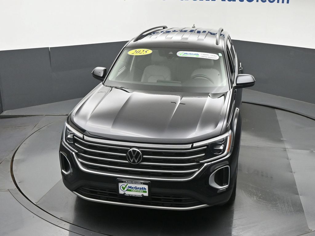 Used 2025 Volkswagen Atlas SE AWD/4WD image 27