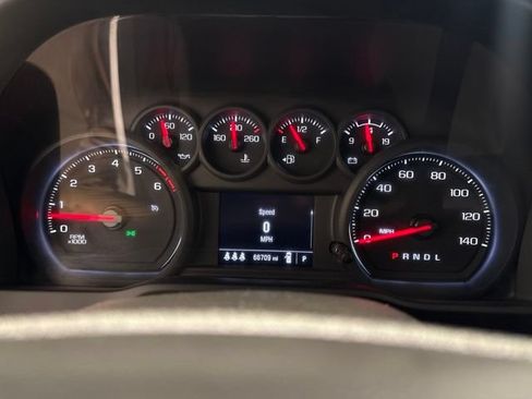 Used 2024 Chevrolet Silverado 2500 Custom w/ Custom Value Package AWD/4WD image 18