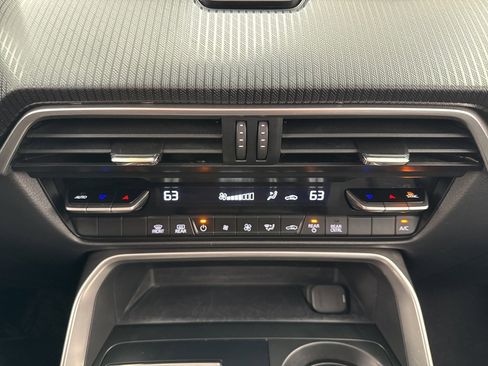 Used 2024 MAZDA CX-90 3.3 Turbo w/ Select Package image 29