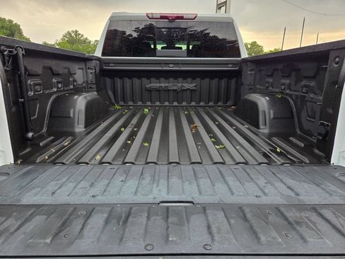 Used 2024 GMC Sierra 1500 AT4X AWD/4WD image 21