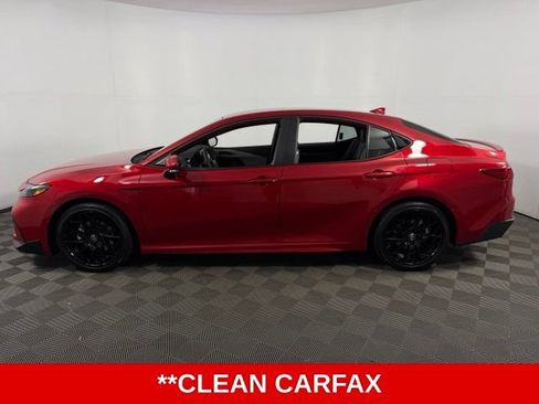 Used 2026 Toyota Camry SE w/ Convenience Package FWD image 5