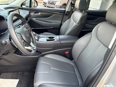 Used 2023 Hyundai Santa Fe SEL w/ Premium Package AWD/4WD image 9