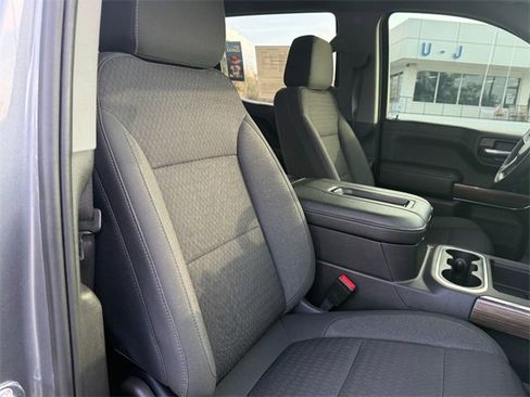 Used 2021 Chevrolet Silverado 1500 RST image 14