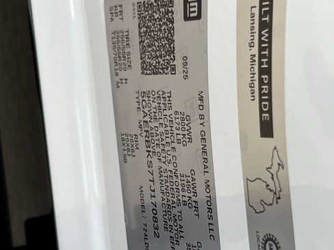 New 2026 Buick Enclave Sport Touring w/ Power Package image 27