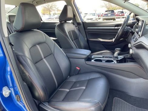 Used 2025 Nissan Altima 2.5 SR image 26